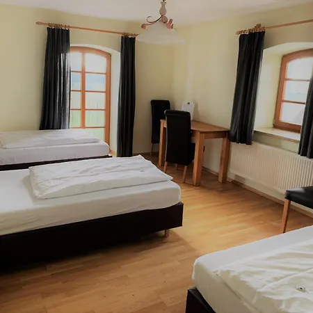 Hotel Stanglbraeu *